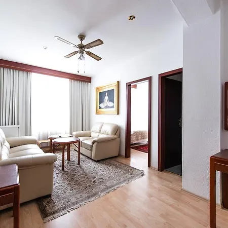 拉维尔国际酒店 3* 奥芬巴赫